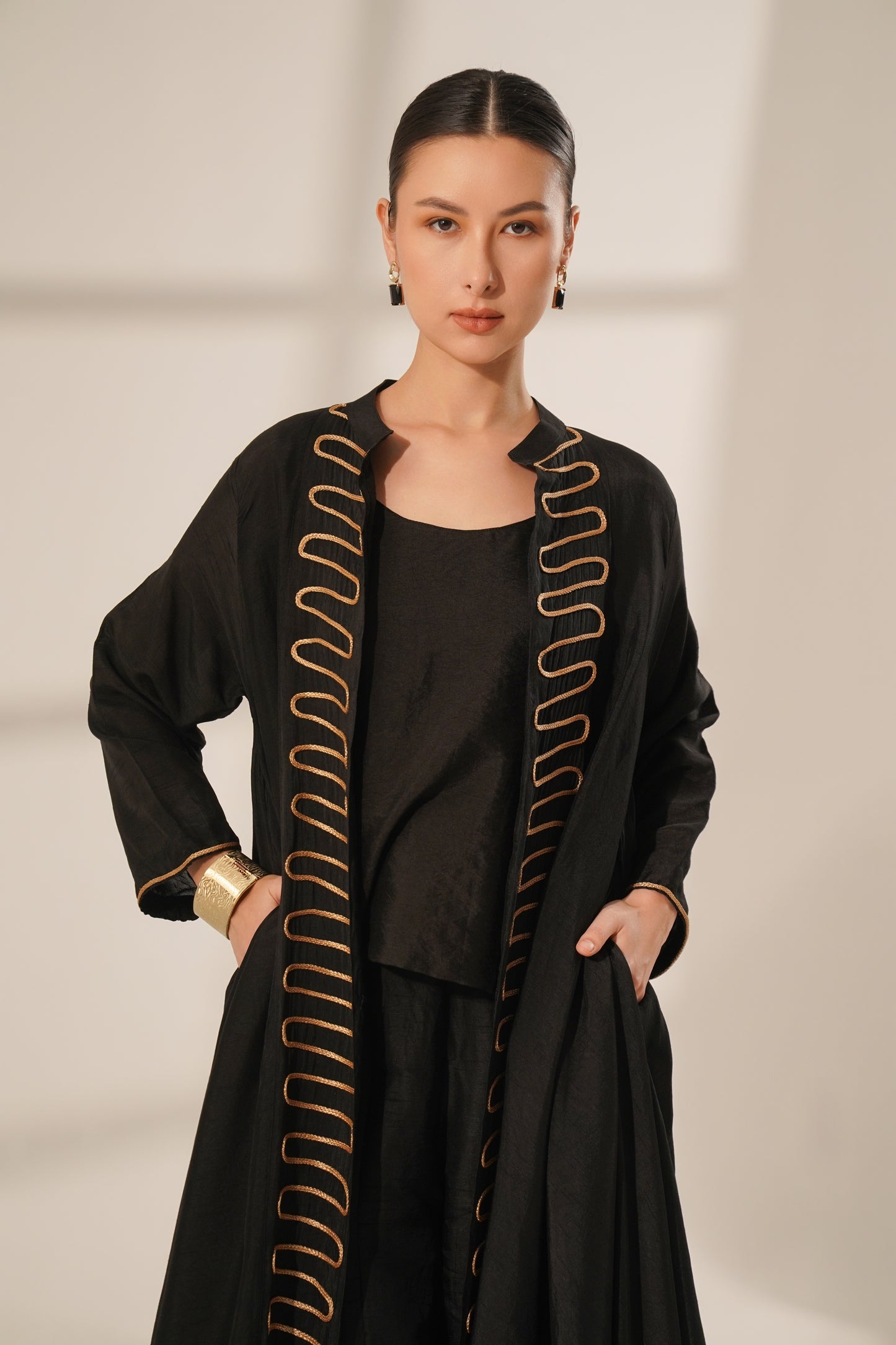 Front Open Overlay With Tank Top and Panelled Pant