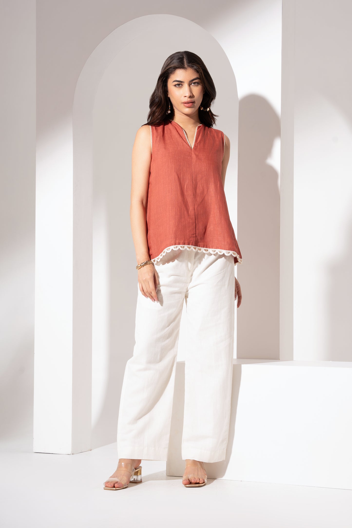 Off-White Straight-Fit Linen Pant