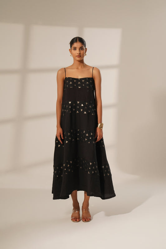 Horizontal Panelled Dress (Black)