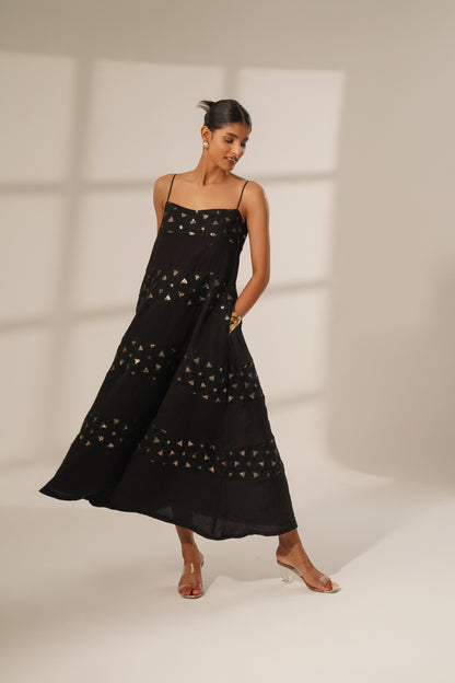 Horizontal Panelled Dress (Black)