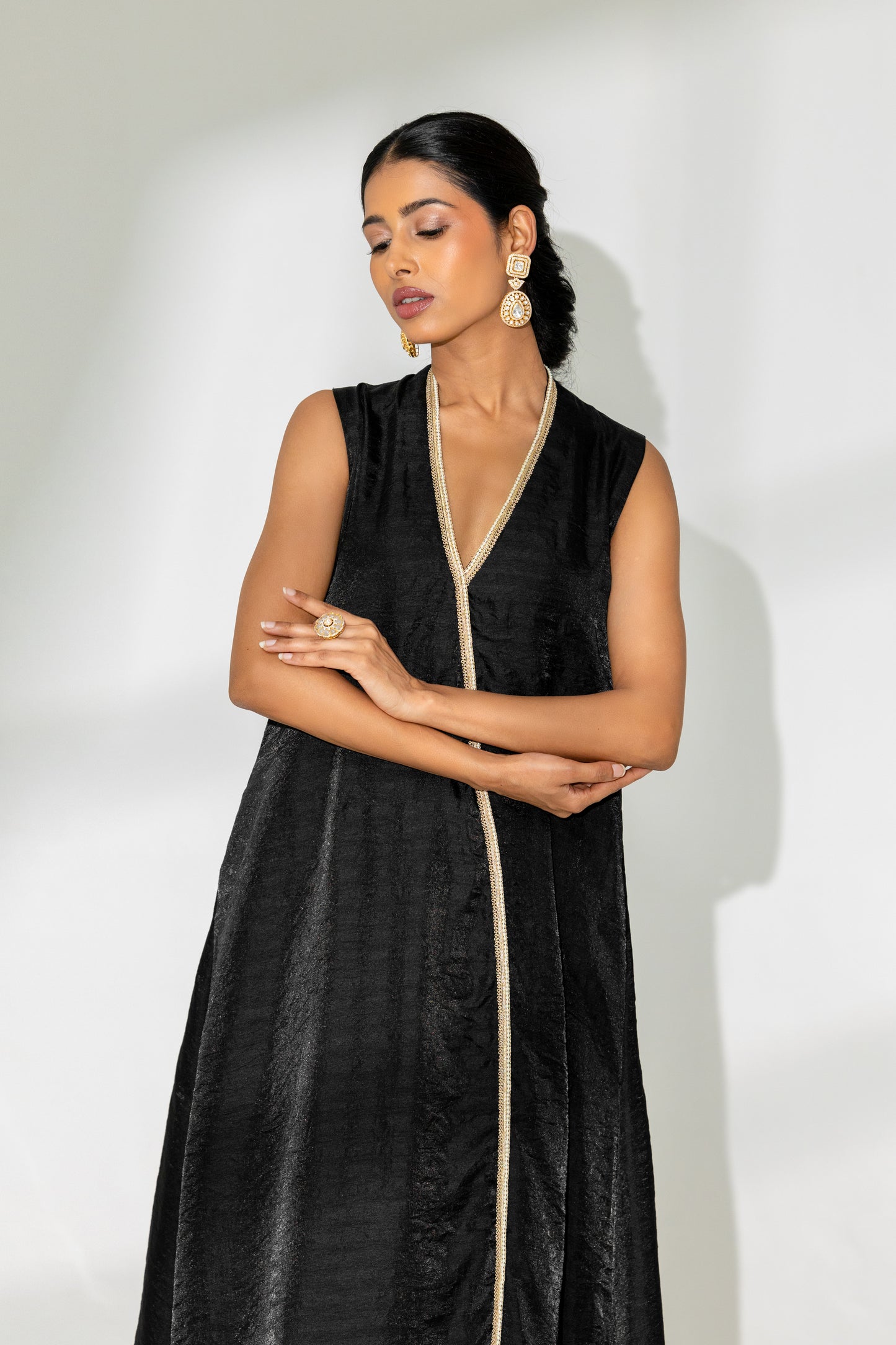 Black Sleeveless Asymmetric Kurta and Pant Set