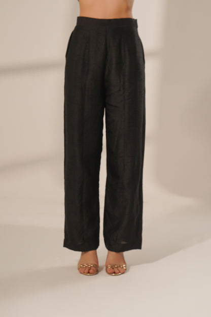 Straight Fit Panelled Pant (Black)