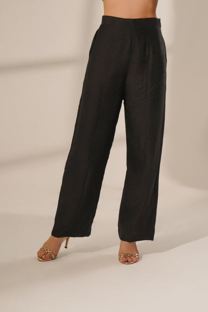 Straight Fit Panelled Pant (Black)