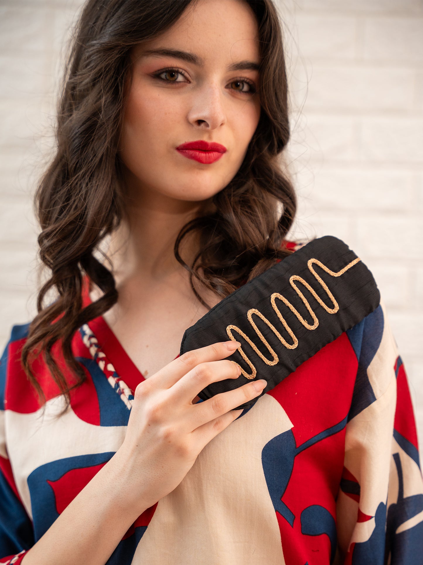 Twisted Gold- Sunglass Case