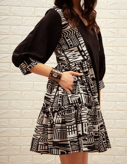 Black and White Printed Gathered Short Dress