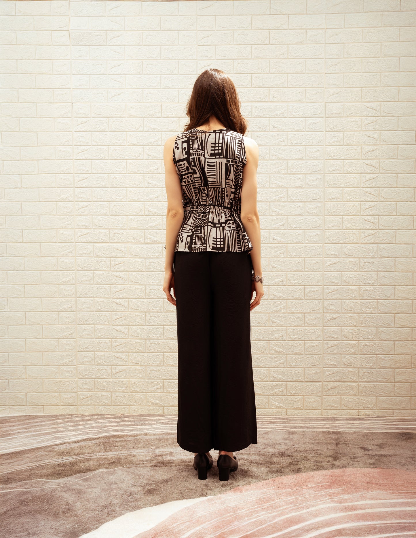 Sleeveless Drawstring Top