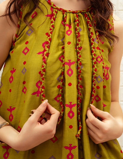 Sleeveless Gathered Printed Kurta